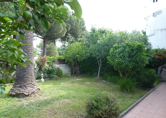 Casa Con Jardín En Mar - 107d Inmo22 * Cambrils